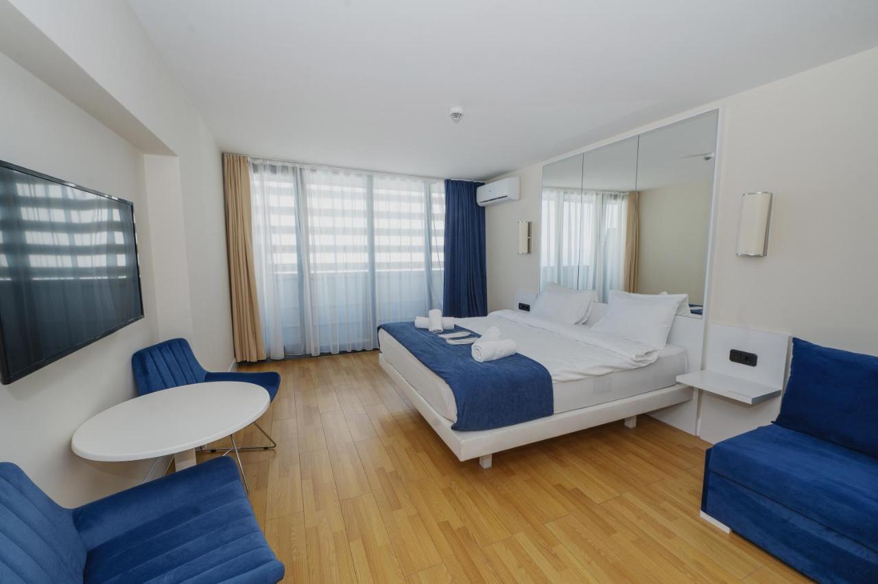 Blue Orbi City Hotel Batumi Exteriér fotografie